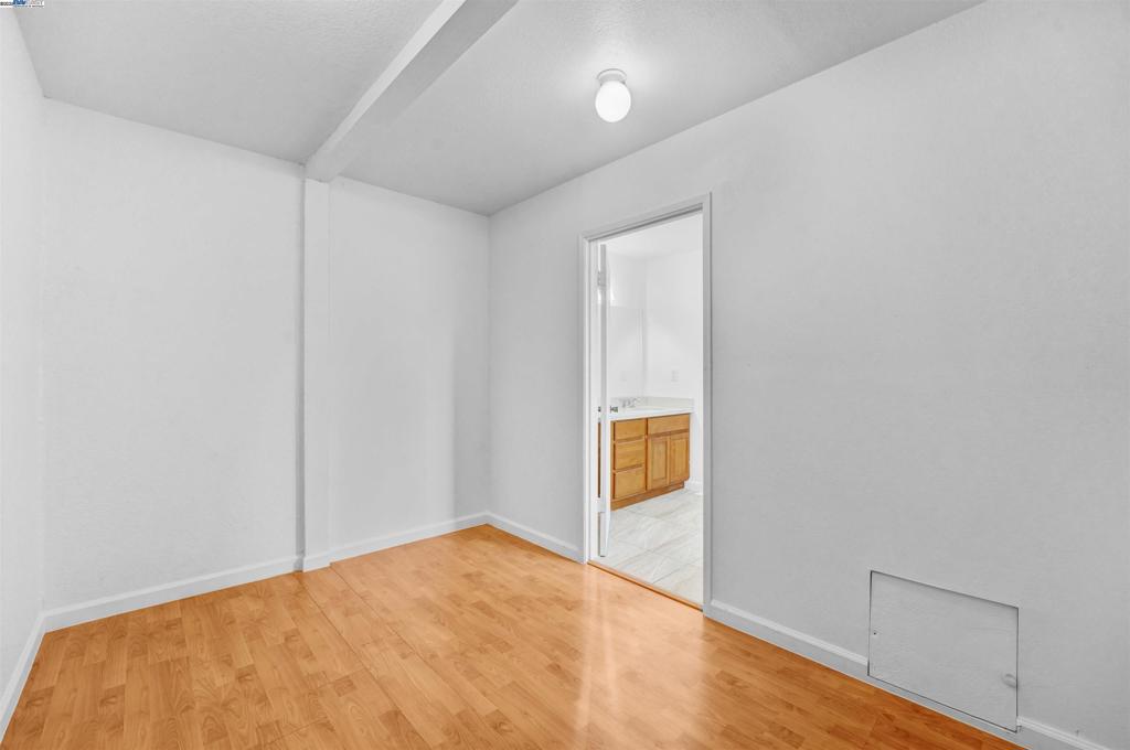 SEMINARY - Residential