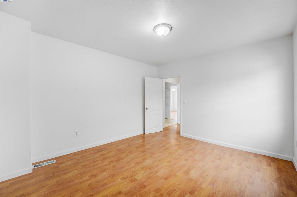 SEMINARY - Residential