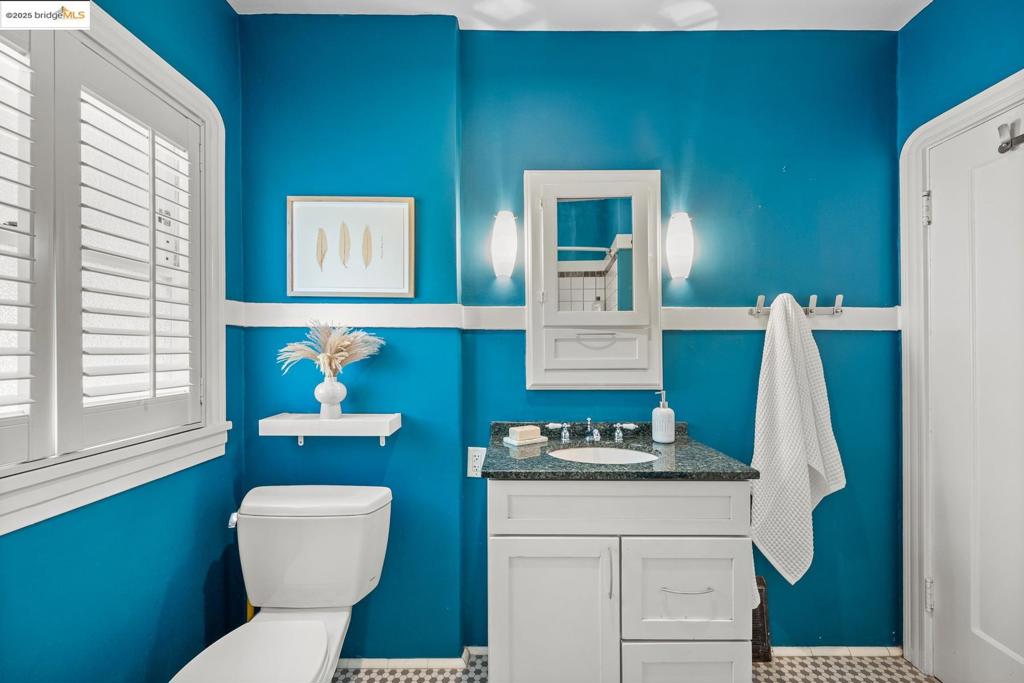 MONTEREY MARKET - Residential