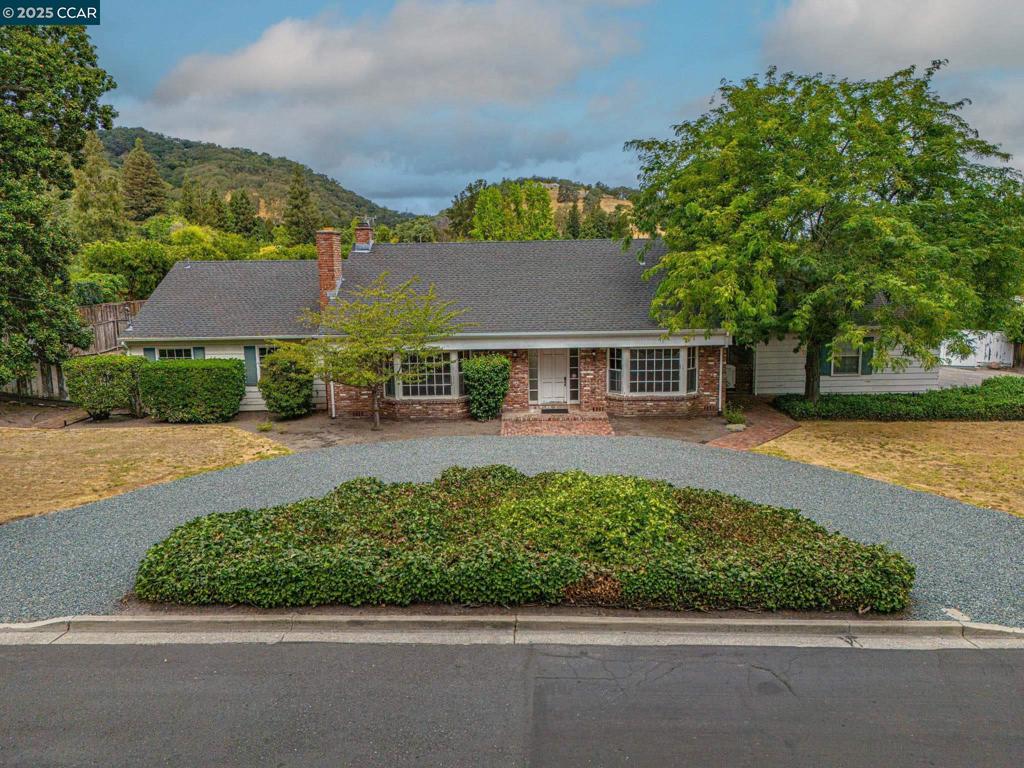 This mid century custom built home on a flat half acre on one of westside Alamo's most desirable streets has been owned by one family since 1963. It's now ready for a new owner who has a vision to transform this property into an awesome family residence for the next generation to grow and build incredible family memories. It's a blank canvas ready for your creative genius to make this new home the talk and envy of the entire neighborhood! You're going to want to see it this week! Open Saturday and Sunday 1:30-4:00