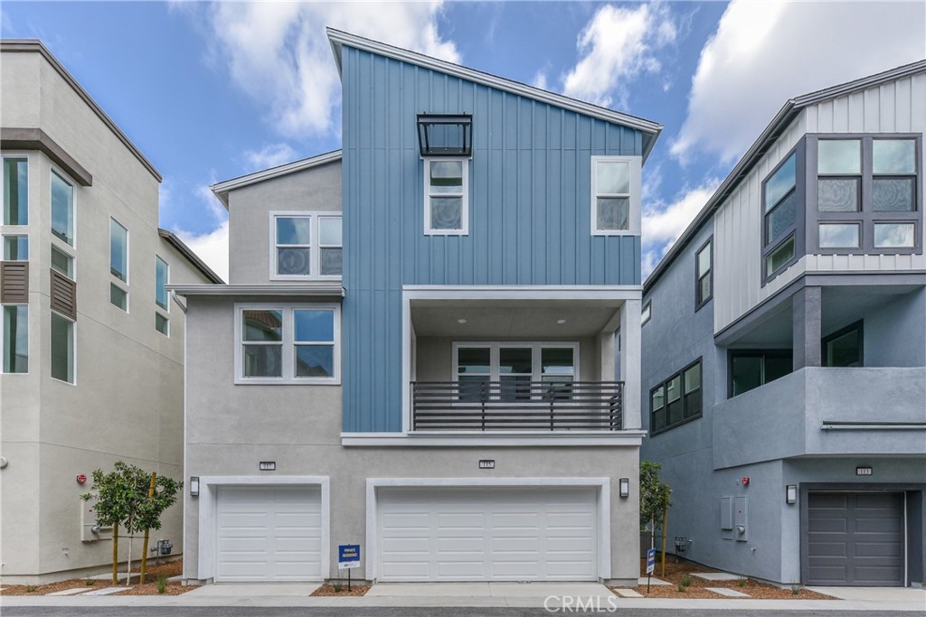 Built in 2022, this stunning modern condo offers clean-lined, contemporary living across three spacious levels. With 3 bedrooms and 3.5 bathrooms, the layout is thoughtfully designed for both comfort and convenience. A guest bedroom and full bath are located on the first floor — perfect for visitors or multi-generational living.
The second floor features a bright and open floor plan that seamlessly connects the great room, dining area, and gourmet kitchen. The kitchen is a chef’s dream, complete with a large center island, quartz countertops, stylish backsplash, stainless steel appliances, and abundant cabinetry.
On the third floor, you’ll find a generously sized primary suite with a large walk-in closet, a secondary bedroom, and a laundry room equipped with a brand-new washer and dryer. Each bedroom has its own en-suite bathroom, offering maximum privacy and comfort.
Additional highlights include a direct-access 2-car garage, recessed lighting, and upgraded flooring throughout the home.
Located in the highly sought-after Great Park Neighborhoods of Irvine — known for its award-winning schools and exceptional safety — you'll also enjoy access to world-class amenities such as neighborhood parks, multiple pools and spas, volleyball and basketball courts, shuffleboard, soccer fields, a state-of-the-art Sports Complex, and more.
Don’t miss your chance to live in one of the most vibrant and family-friendly communities in Southern California!