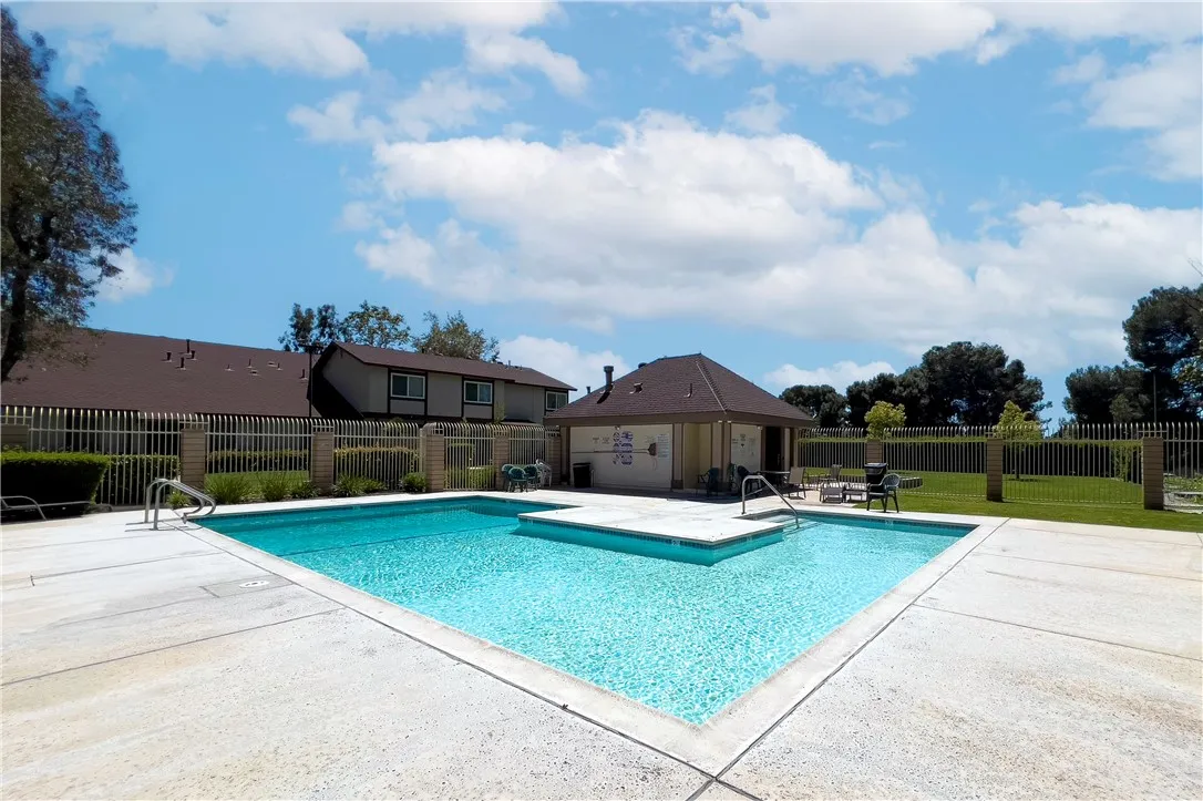 Anaheim, California 92807, United States, 3 Bedrooms Bedrooms, ,2 BathroomsBathrooms,Residential,Active,189427