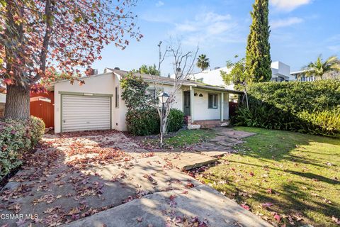 Photo of 3035 Malcolm Avenue, Los Angeles, CA 90034 (MLS # 225005918)