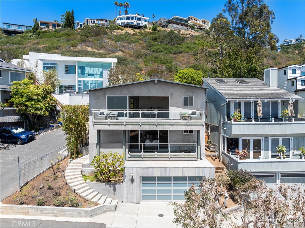 2810 Alexander