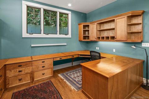 Tiny photo for 2124 Sunset Blvd Blvd, San Diego, CA 92103 (MLS # 260005365SD)