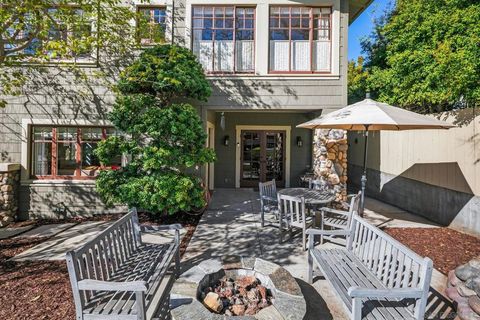 Tiny photo for 2124 Sunset Blvd Blvd, San Diego, CA 92103 (MLS # 260005365SD)