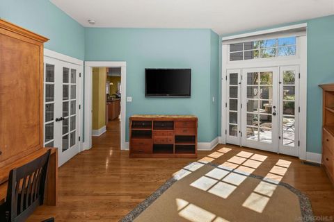 Tiny photo for 2124 Sunset Blvd Blvd, San Diego, CA 92103 (MLS # 260005365SD)