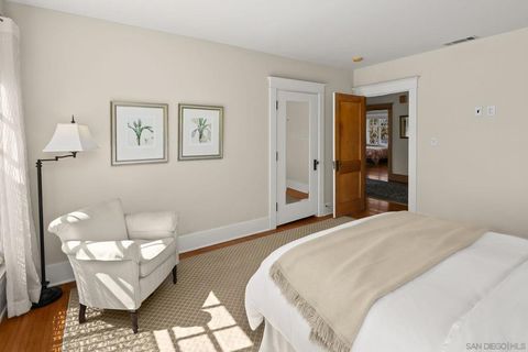 Tiny photo for 2124 Sunset Blvd Blvd, San Diego, CA 92103 (MLS # 260005365SD)