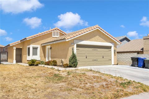 Photo of 14598 Hidden Canyon Lane, Victorville, CA 92394 (MLS # HD26168202)