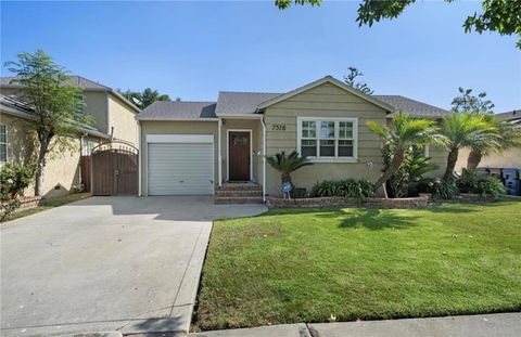 Photo of 7578 Midfield AVE, Los Angeles, CA 90045 (MLS # SB26107267)
