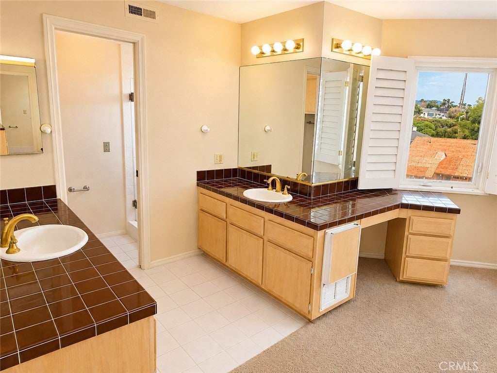 410 Cazador, San Clemente CA 92672 - Photo 11