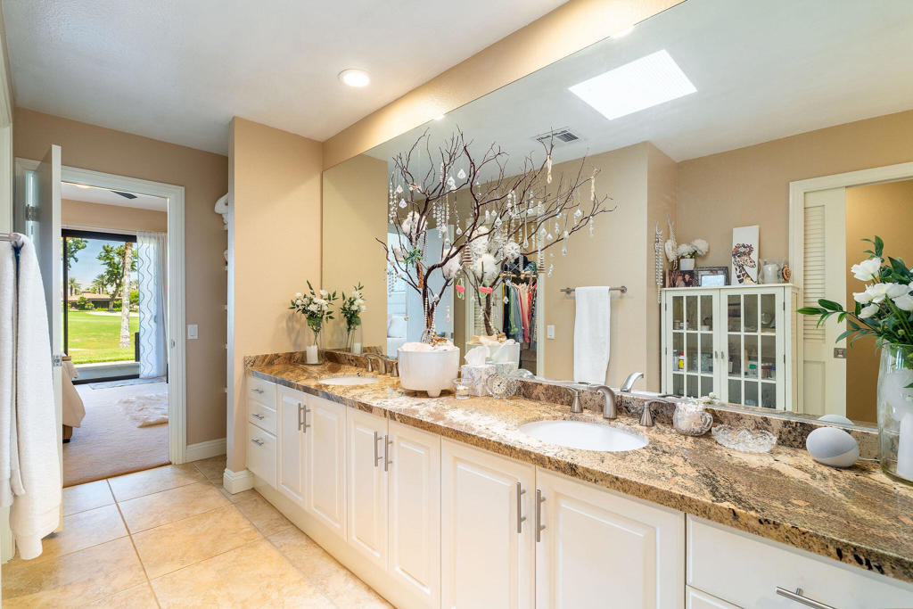 Indian Wells C.C. - Residential