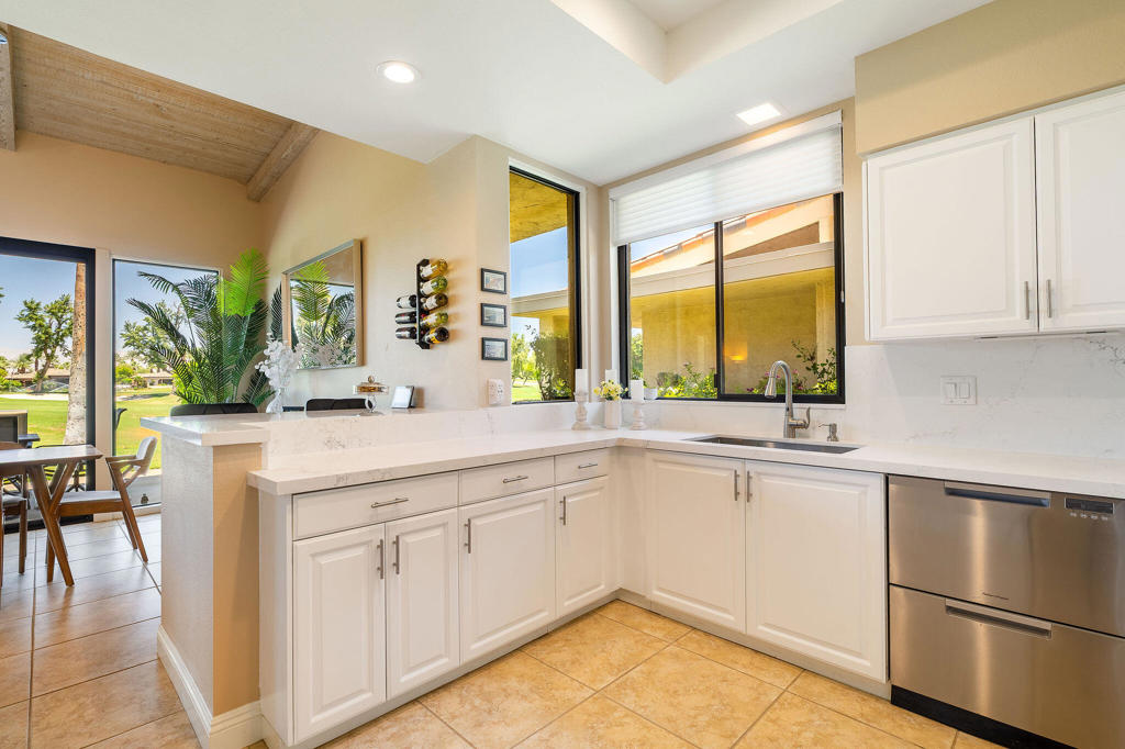 Indian Wells C.C. - Residential