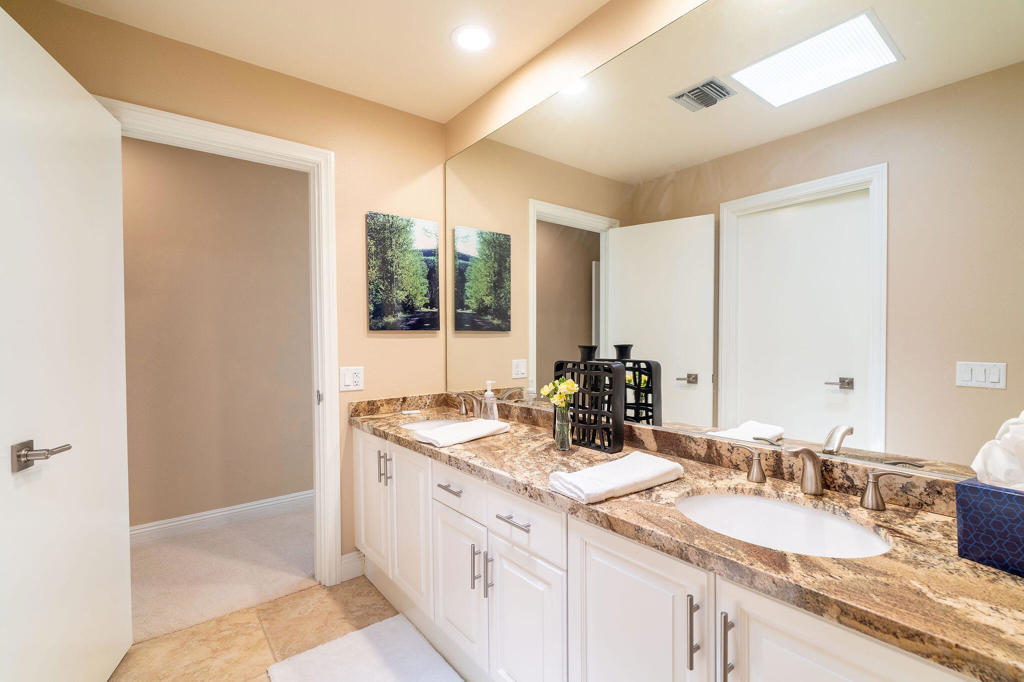 Indian Wells C.C. - Residential