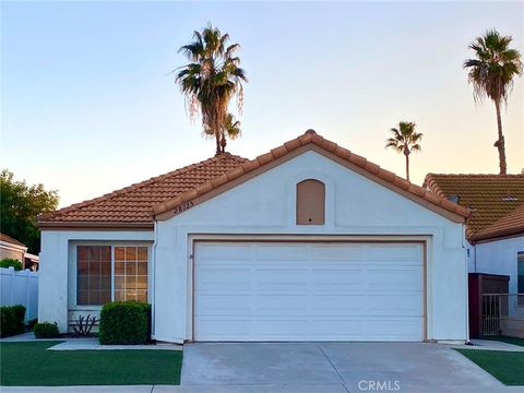 Photo of 28125 Orangegrove Ave, Menifee, CA 92584 (MLS # SR25248572) Photo of 28125 Orangegrove Ave, Menifee, CA 92584 (MLS # SR25248572)