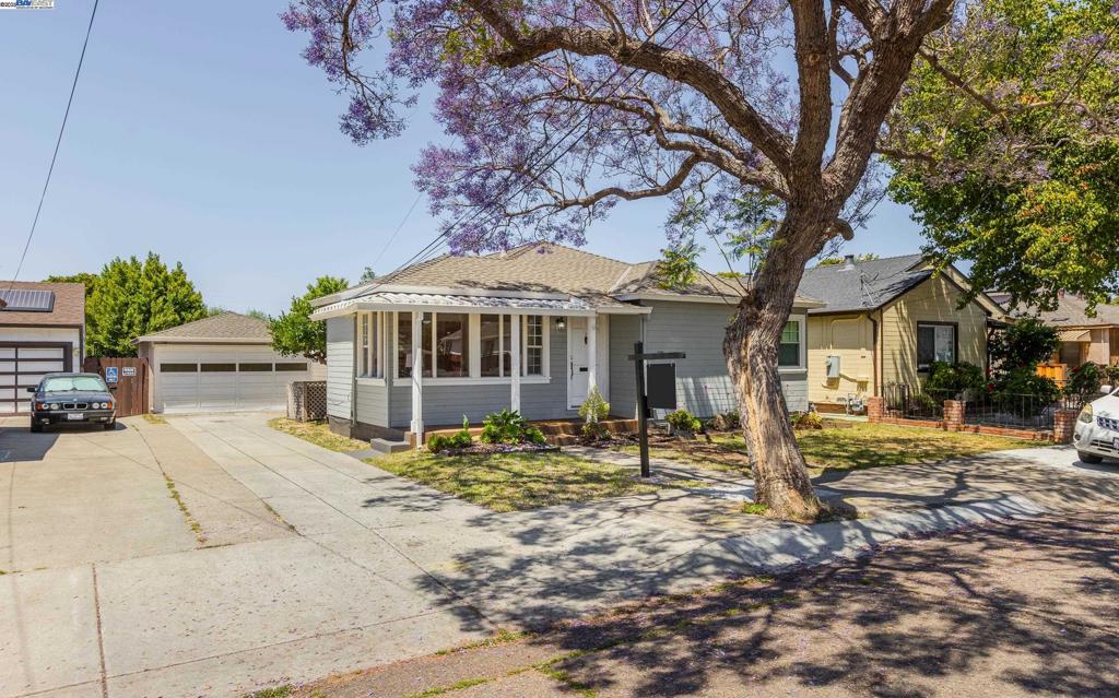 1343 Wayne Ave