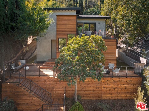 Photo of 1714 Winmar Drive, Los Angeles, CA 90065 (MLS # 26996693)