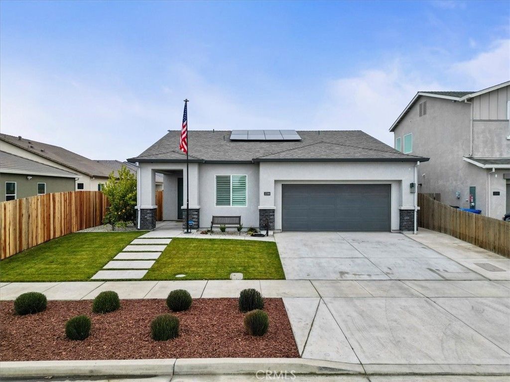 Photo of 2299 Bharvani Ave, Manteca, CA 95337 (MLS # FR26018776)