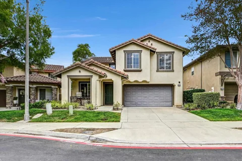 1645 Magnolia Cir., Vista, CA 92081 - MLS#: 260015784SD