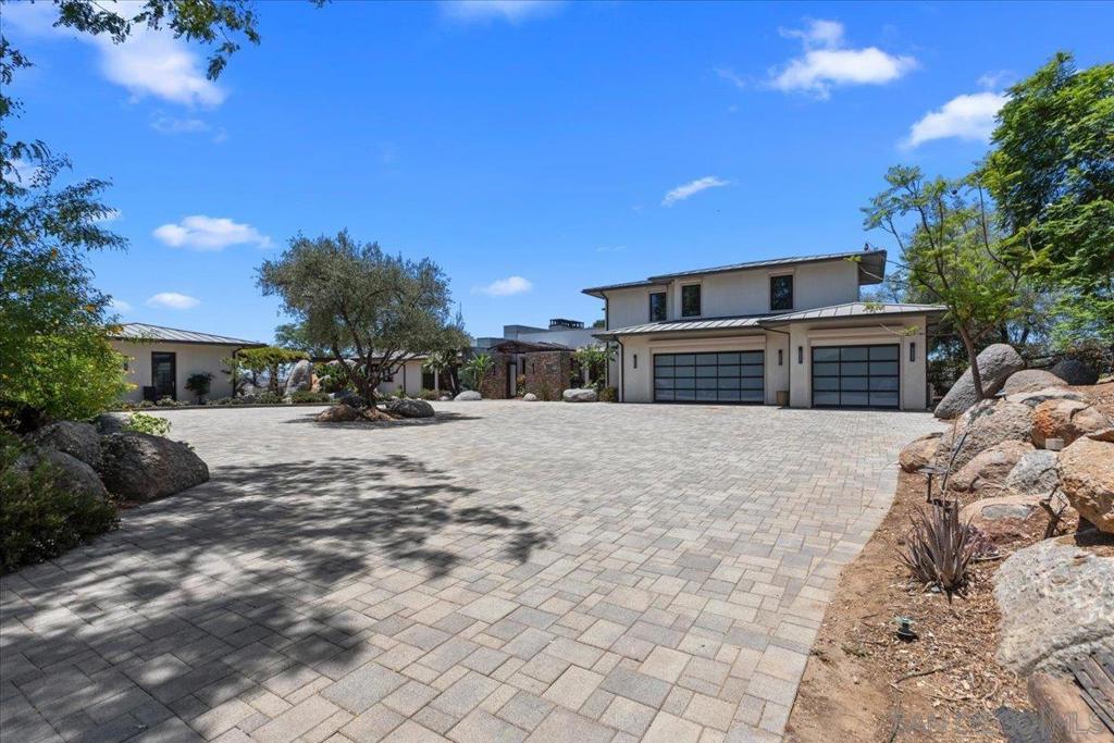 20391 Rancho Villa