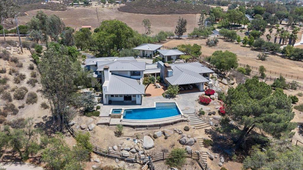 20391 Rancho Villa