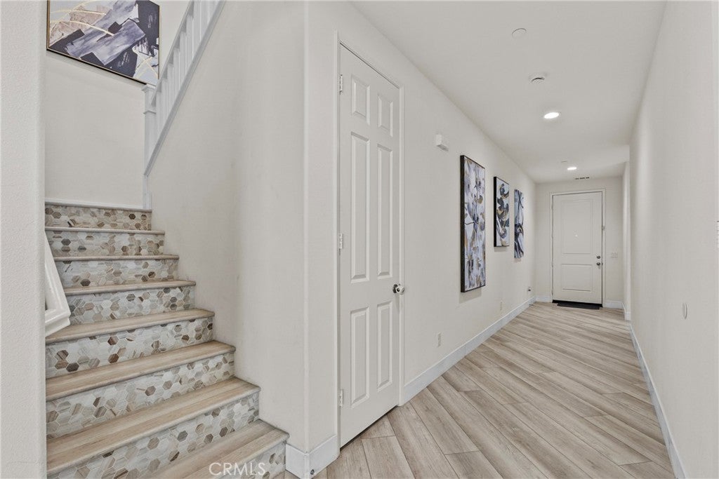 30342 Singer Lane