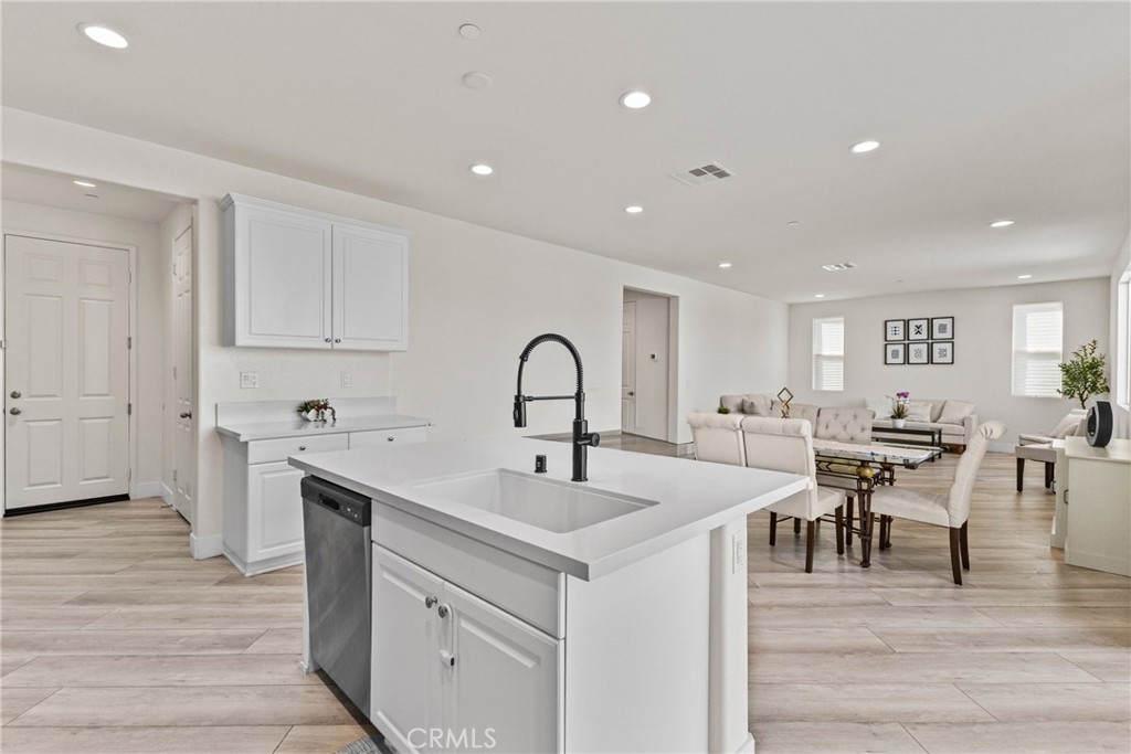 30342 Singer Lane