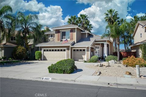 Photo of 29657 Desert Terrace Dr, Menifee, CA 92584 (MLS # SW26059822)