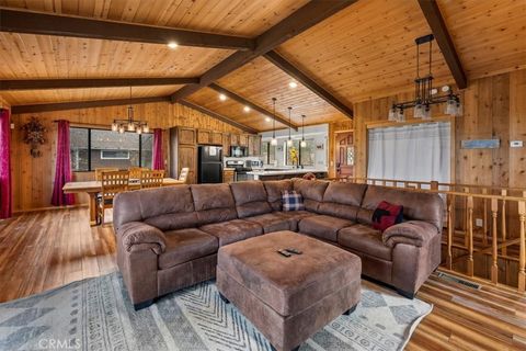 1414 Klamath Big Bear CA 92314