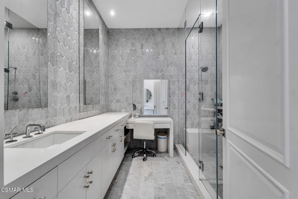 Lake Sherwood-762 - 762 - Residential