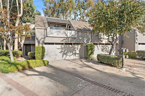 Photo of 8 Rocky Glen, Irvine, CA 92603 (MLS # LG26080659)