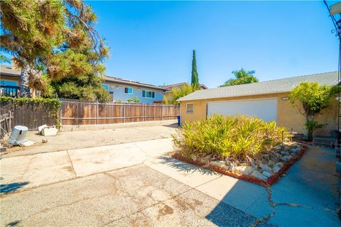 Tiny photo for 514 Arcadia Drive, San Pedro, CA 90731 (MLS # SB25192184)