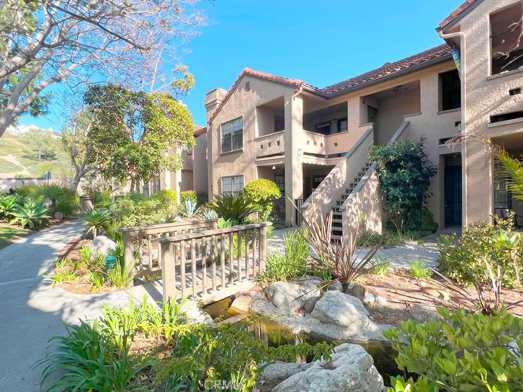 Vista Pacifica (VP) - Residential Lease