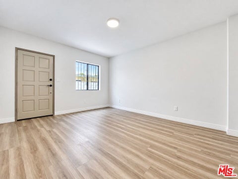 Photo of 1240 S Bronson Avenue #3, Los Angeles, CA 90019 (MLS # 26959727)