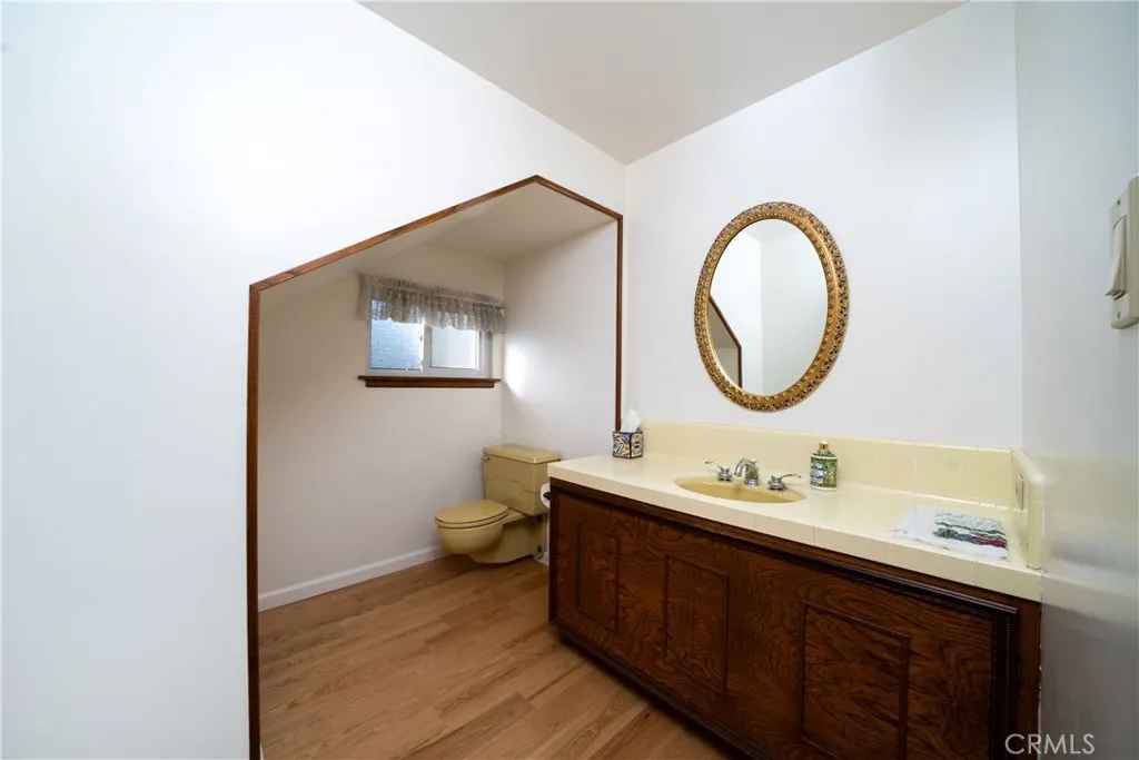 Lakewood, California 90712, United States, 5 Bedrooms Bedrooms, ,4 BathroomsBathrooms,Residential,Active,236630