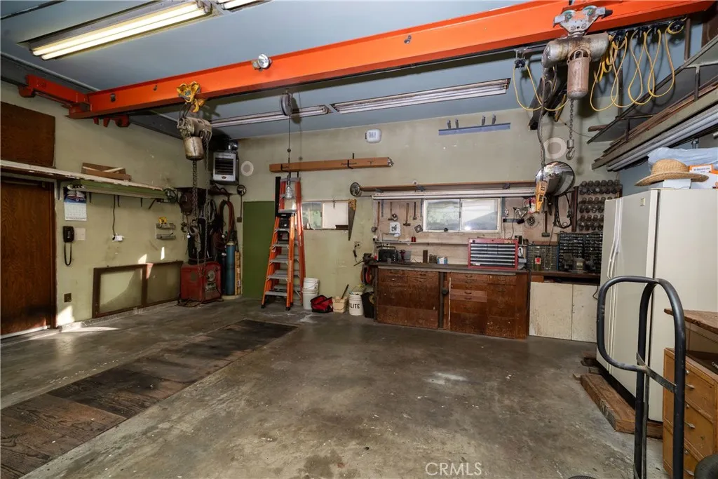 Lakewood, California 90712, United States, 5 Bedrooms Bedrooms, ,4 BathroomsBathrooms,Residential,Active,236630