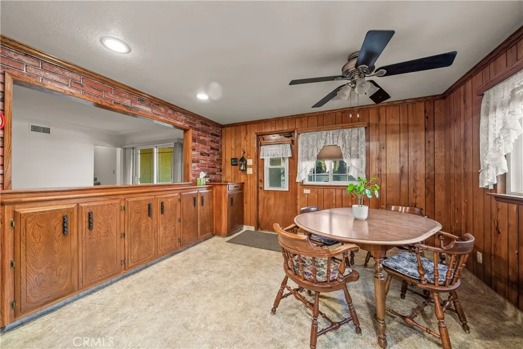 Lakewood, California 90712, United States, 5 Bedrooms Bedrooms, ,4 BathroomsBathrooms,Residential,Active,236630