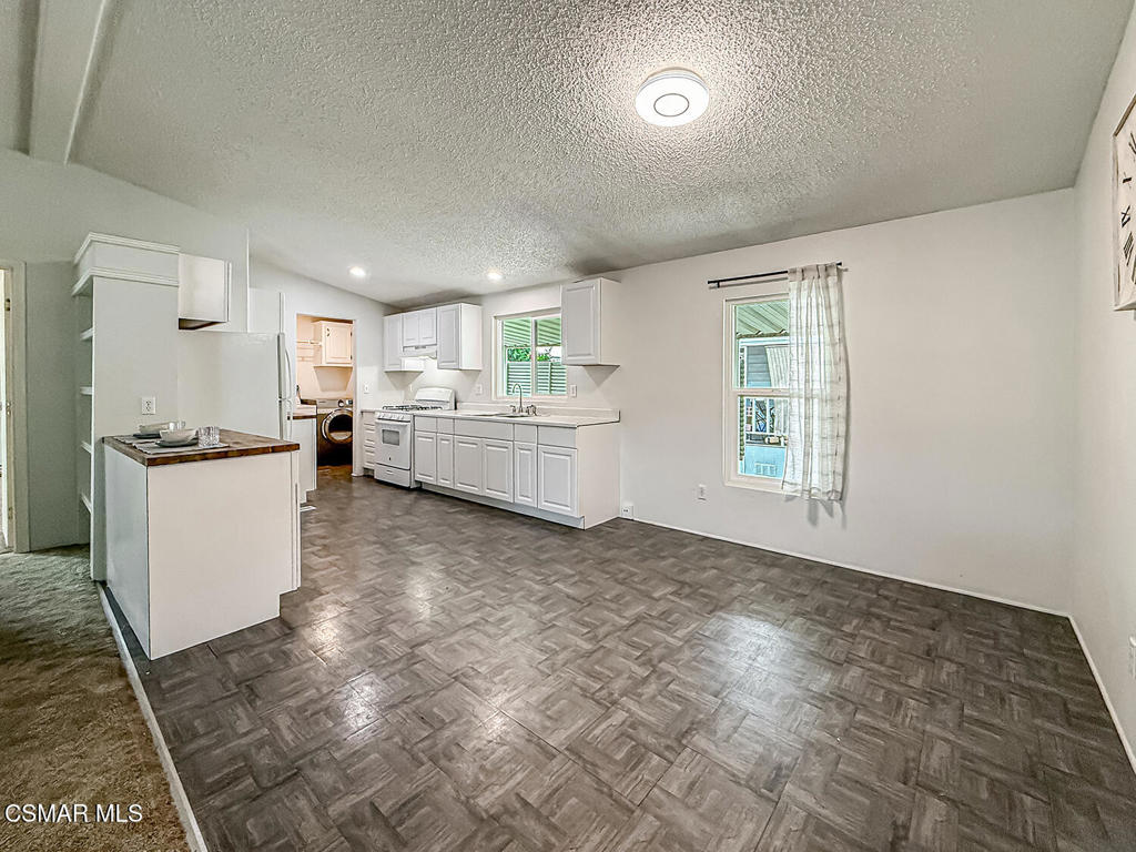 250 Telegraph Road 248