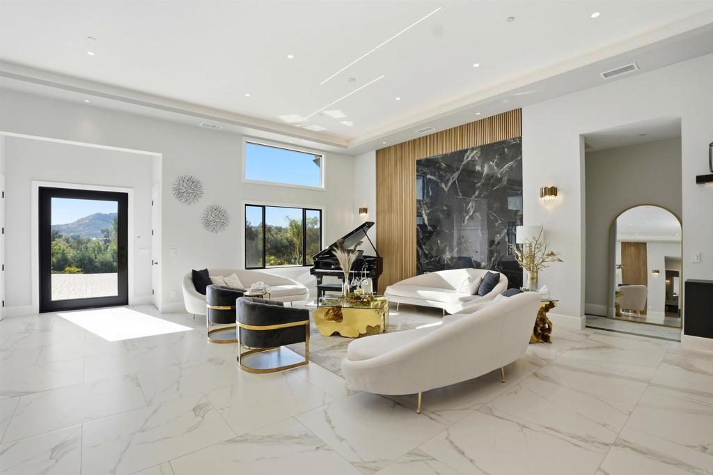 14989 Orchard View Drive