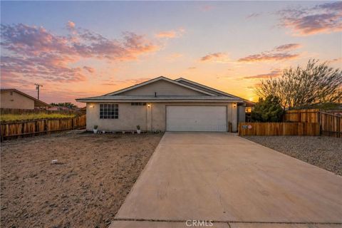 Photo of 7431 Bay Ave Ave, California City, CA 93505 (MLS # SR26094368)