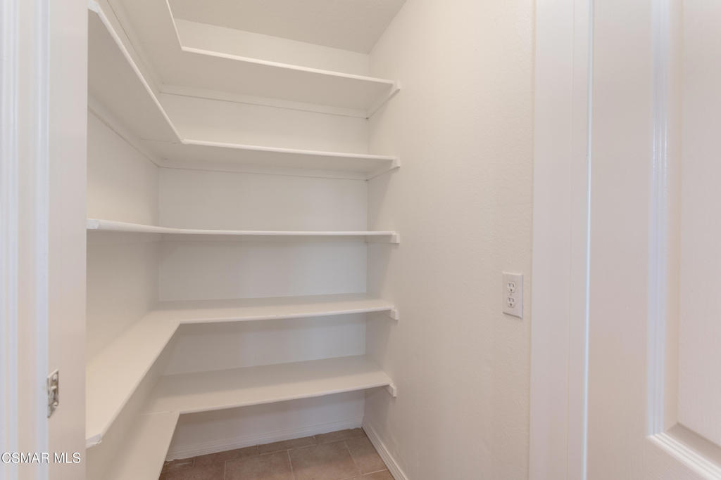 Not Applicable - 1007242 - Residential Lease
