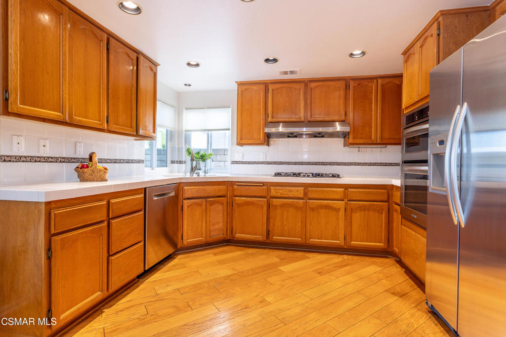 Not Applicable - 1007242 - Residential Lease