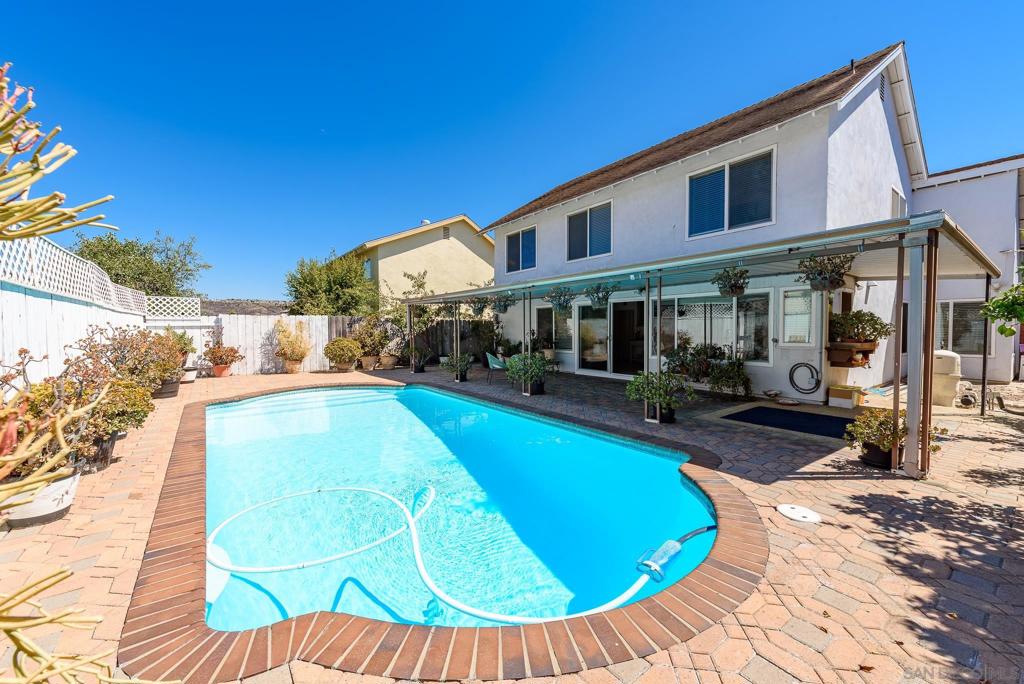 Mira Mesa - Residential