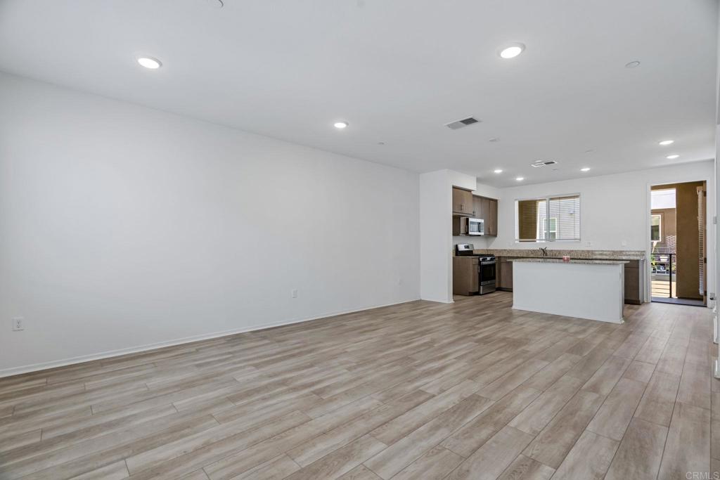 5280 Beachfront Cove 241
