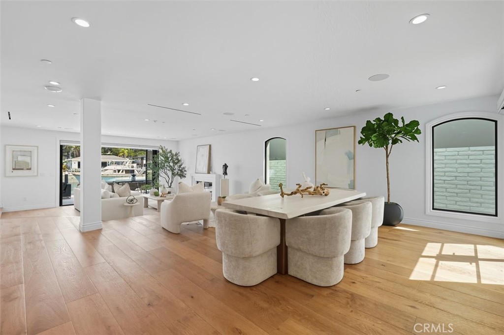 Linda Isle (LIND) - Residential