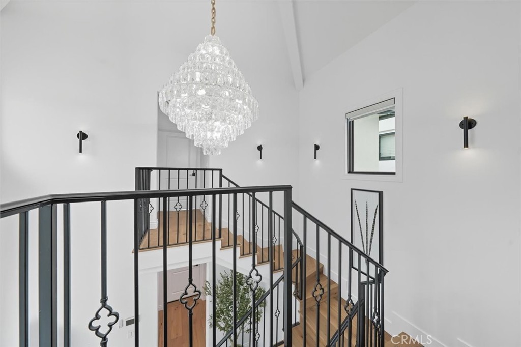 Linda Isle (LIND) - Residential
