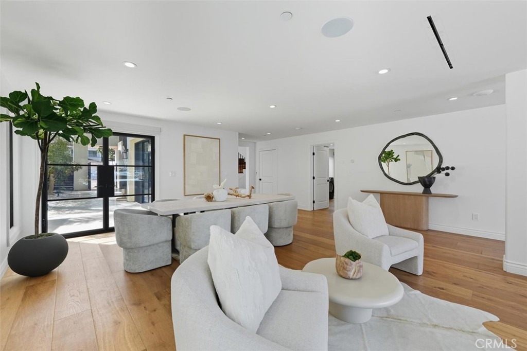 Linda Isle (LIND) - Residential