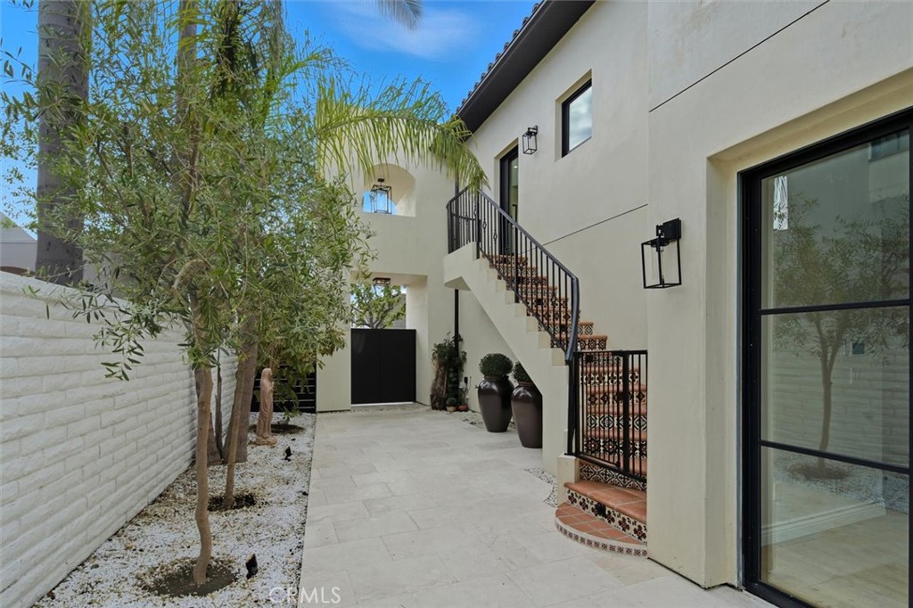 Linda Isle (LIND) - Residential