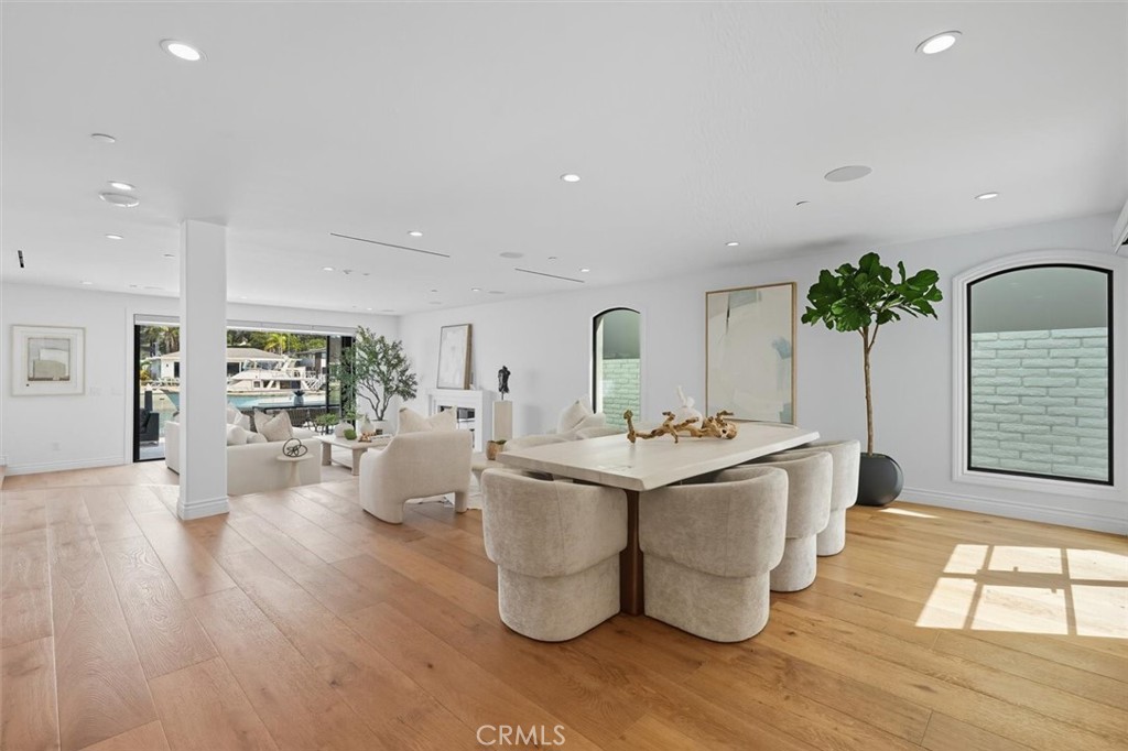 Linda Isle (LIND) - Residential