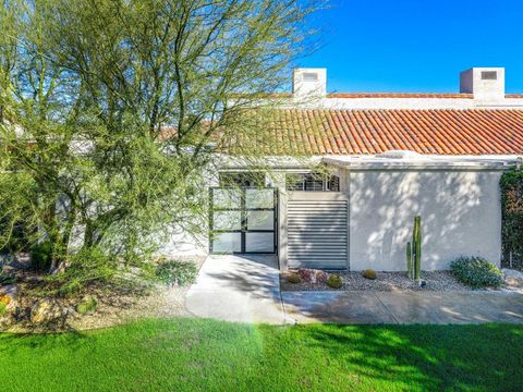 Photo of 34860 Mission Hills Drive, Rancho Mirage, CA 92270 (MLS # 219138929DA)